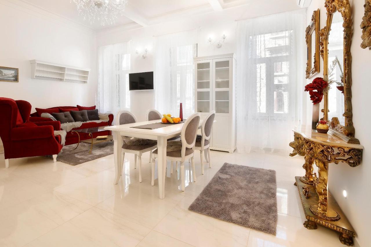 Chrystal Apps Integral Apartment Rijeka Exterior photo